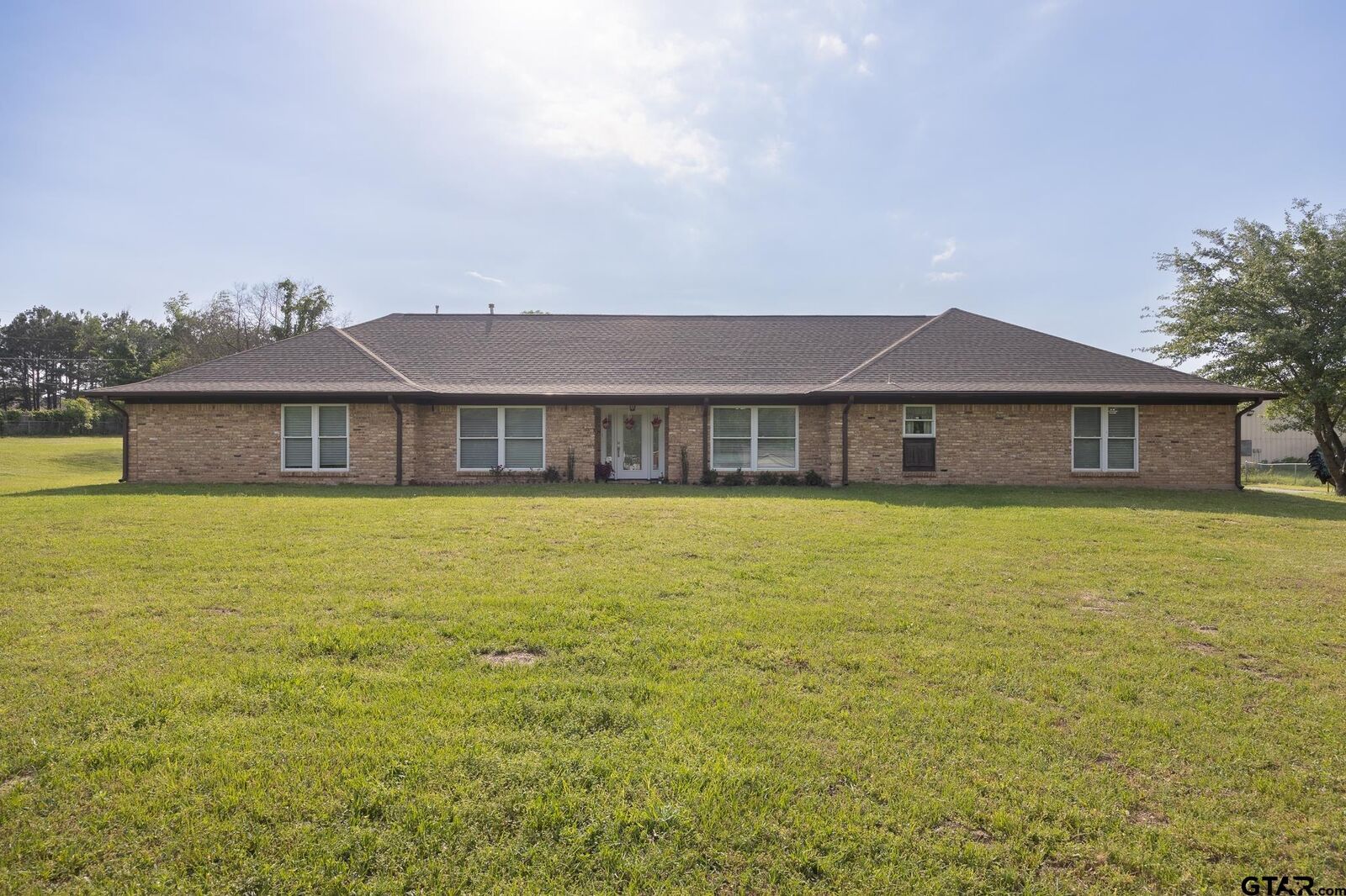 Property Photo:  2201 Ridgley Drive  TX 75762 
