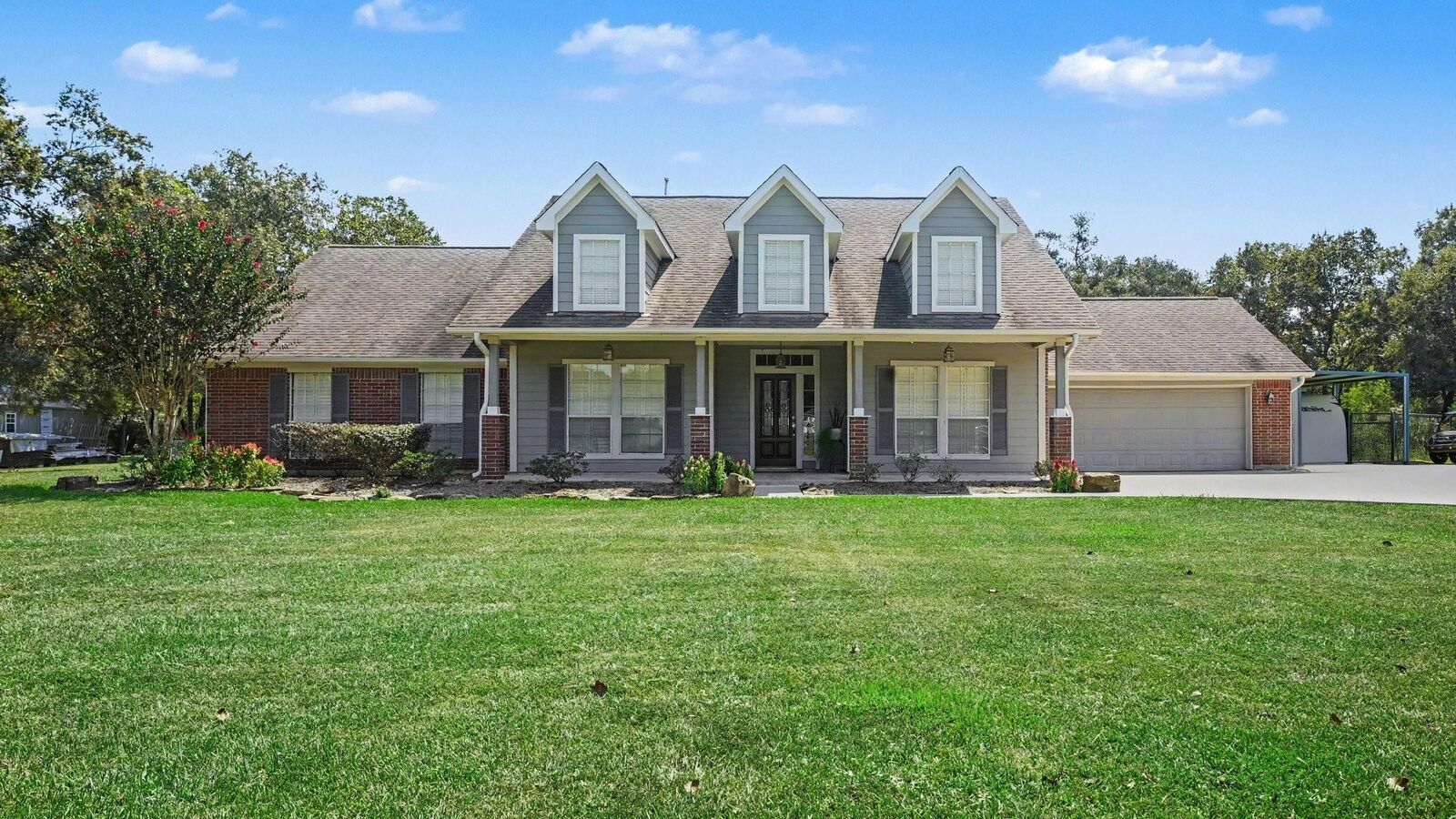 Property Photo: 157 County Road 410 TX 77535