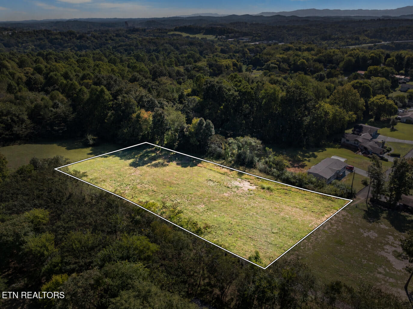 Property Photo: 1636 Leconte Rd TN 37914