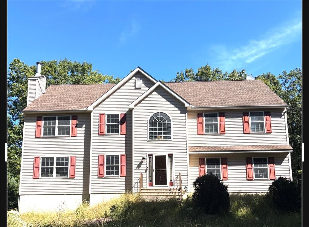Property Photo: 310 Lees Run Circle PA 18302