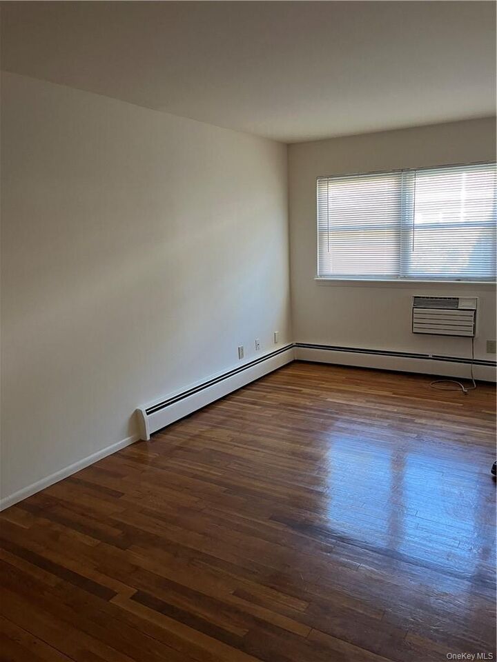 Property Photo:  99 N Middletown Road F  NY 10965 