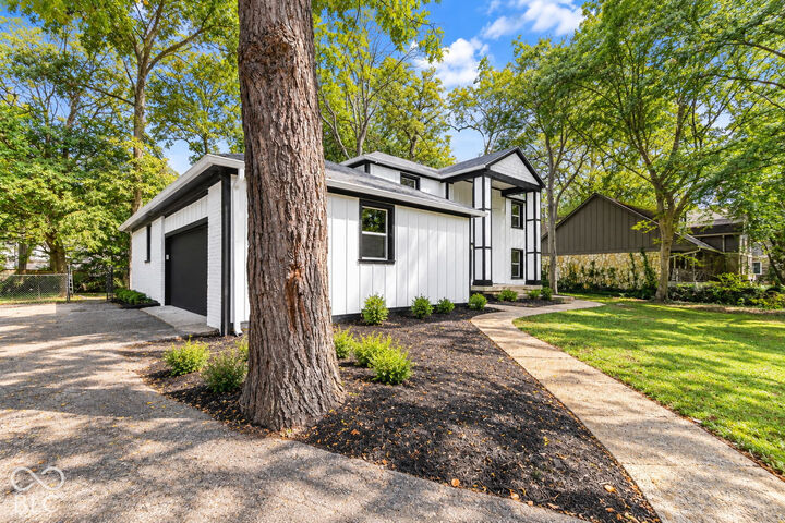 Property Photo:  7020 Eastwick Lane  IN 46256 