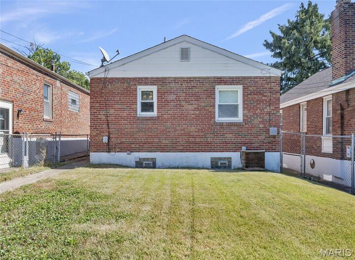 Property Photo:  1503 Gregg Avenue  MO 63139 