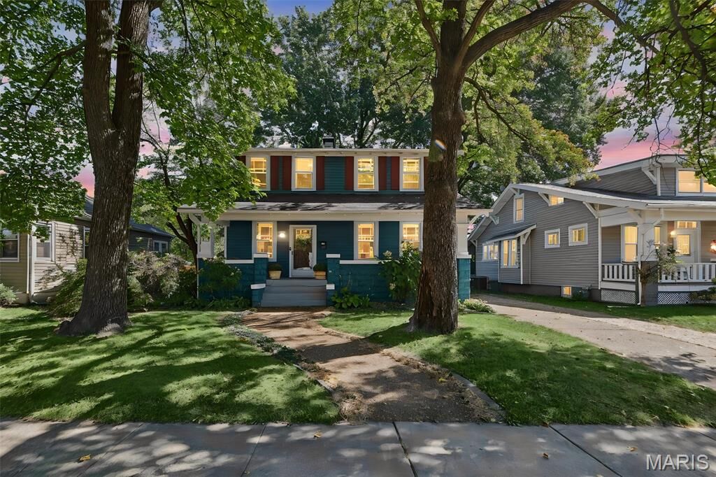 Property Photo:  122 Courtland Place  IL 62234 