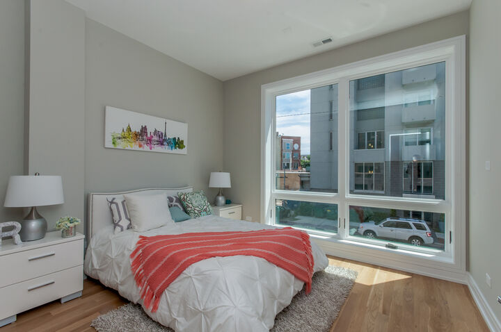 Property Photo:  650 N Morgan Street 202  IL 60642 
