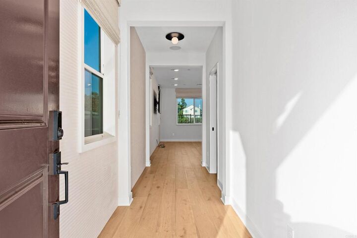 Property Photo: 1390 Blue Port Way CA 92054