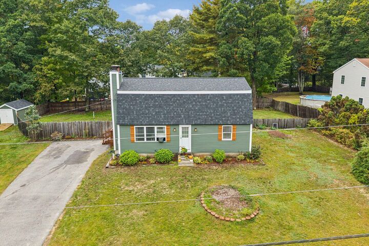 Property Photo:  11 Garden Street  ME 04064 