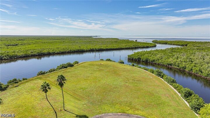 Property Photo:  5600 Sea Edge Drive  FL 33950 