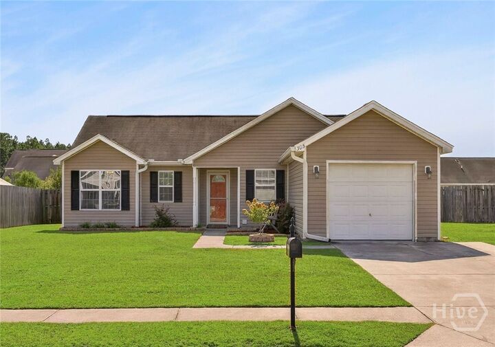 Property Photo:  305 Timber View Drive  GA 31312 