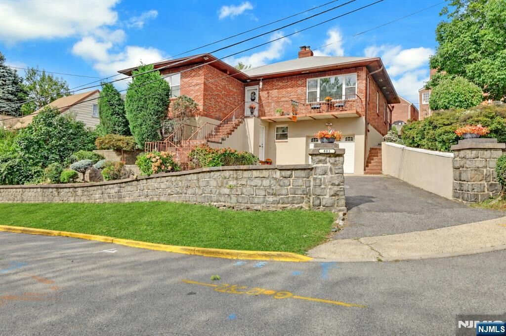 Property Photo:  401 Adolphus Avenue  NJ 07010 