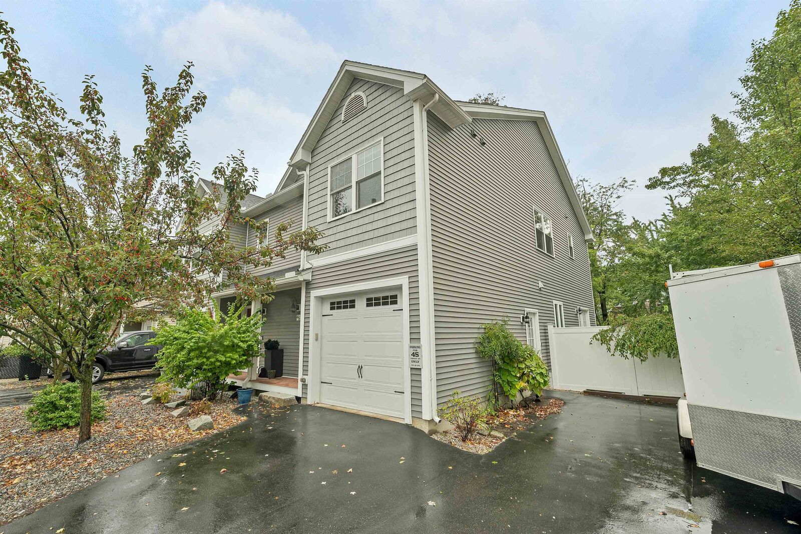 Property Photo:  45 Varney Street  NH 03102 