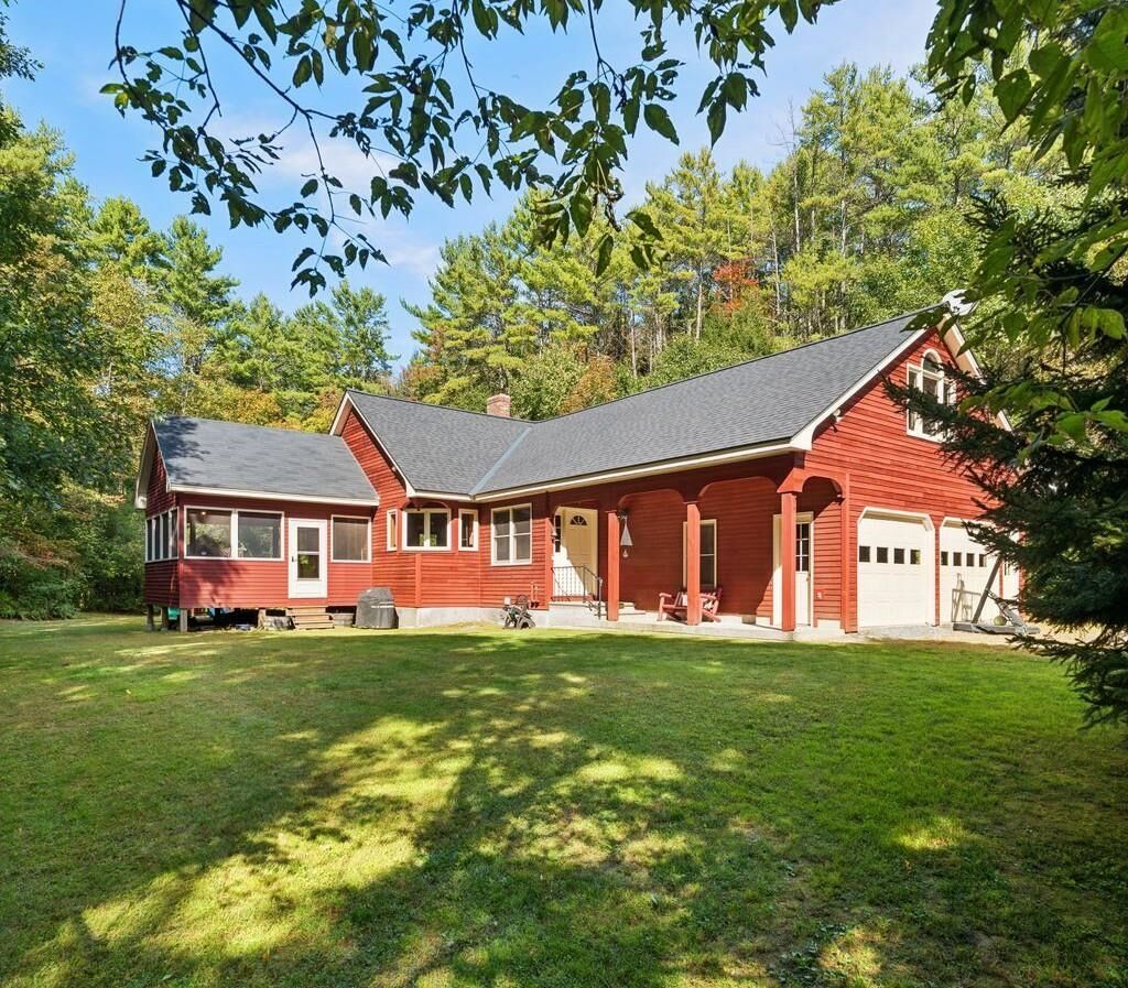 Property Photo:  585 Route 12A  NH 03781 