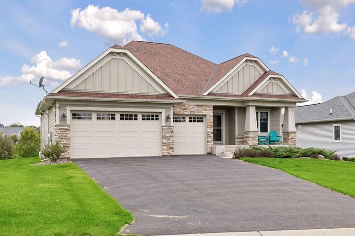 Property Photo:  808 June Avenue N  MN 55042 