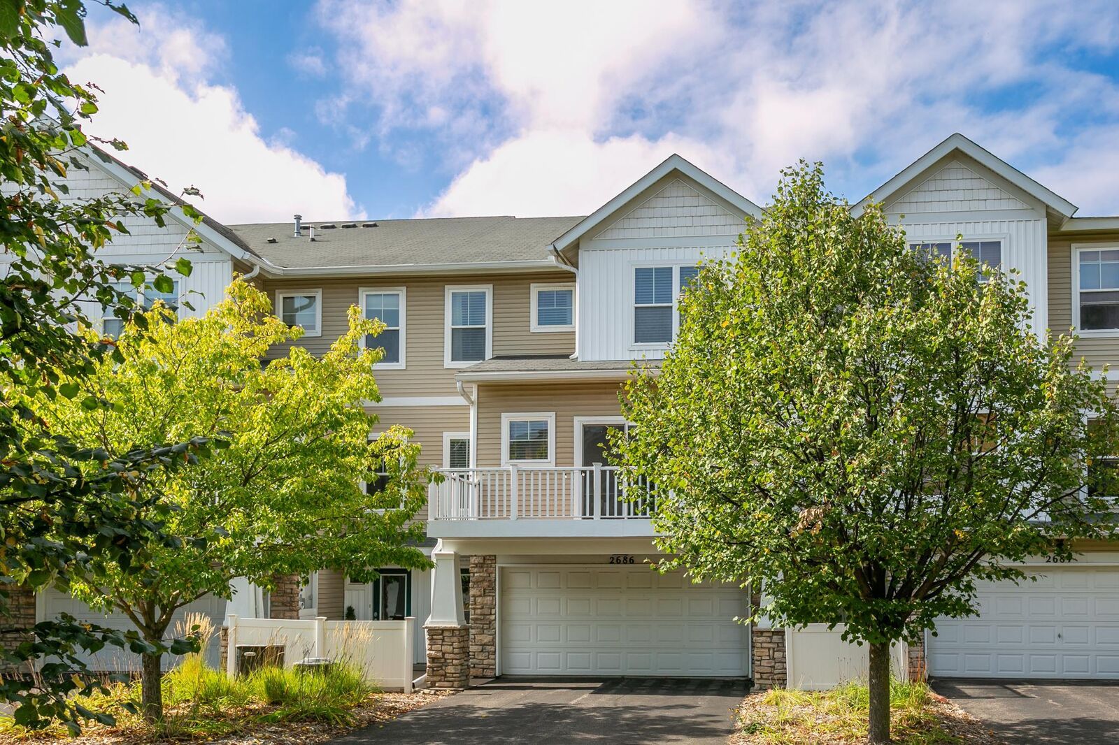 Property Photo:  2686 New Century Place E  MN 55119 