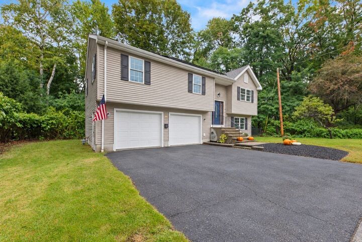 Property Photo:  15 Tory Fort Ln  MA 01602 