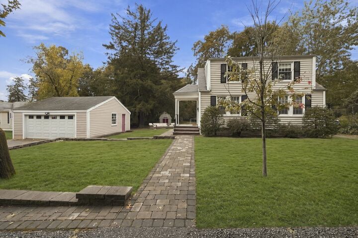 Property Photo:  16 Clifford Ct  MA 02043 