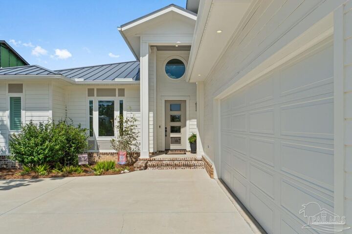 Property Photo:  5576 E Bay Blvd  FL 32563 