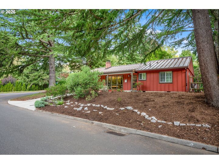 Property Photo: 5655 SW Idaho St OR 97221