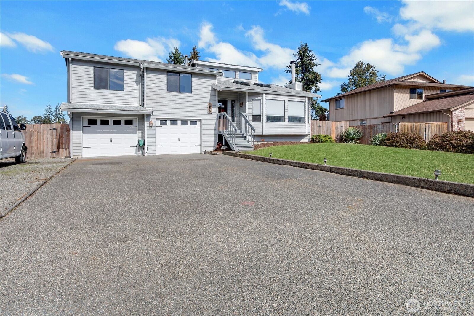 Property Photo: 1525 148th Street E WA 98445