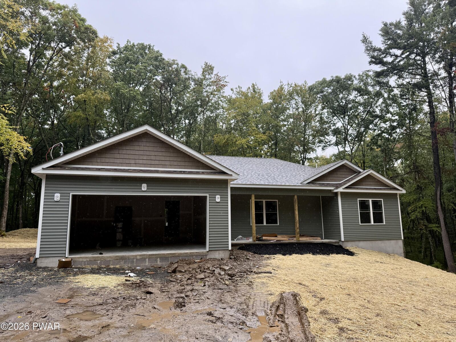 Property Photo: 140 Parkers Glen Road PA 18458