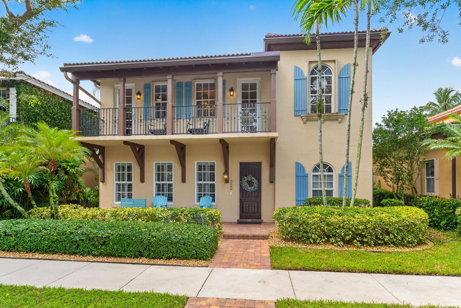 Property Photo:  122 Santiago Drive  FL 33458 