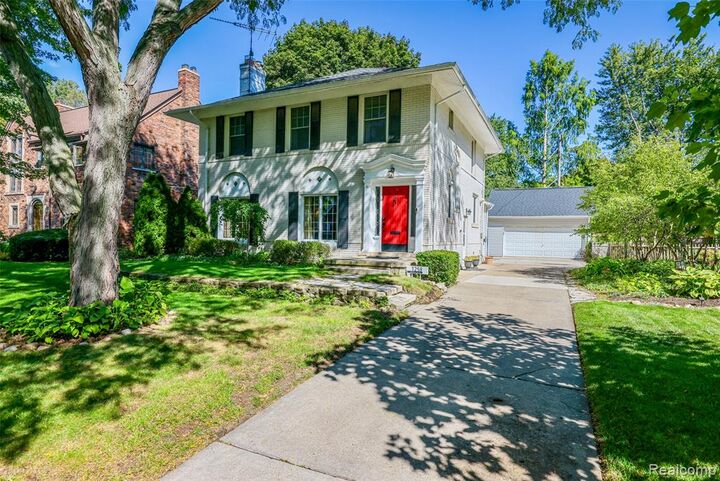 Property Photo:  1258 Bedford Road  MI 48230 