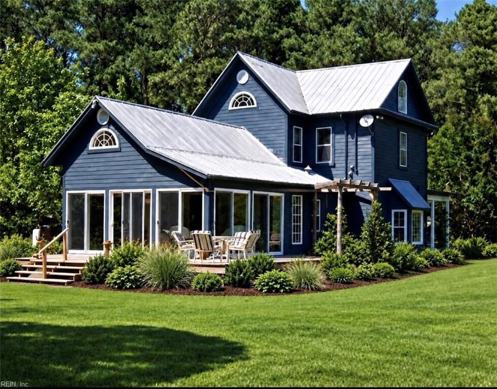 Property Photo:  102 Smith Railway Ln  VA 23163 