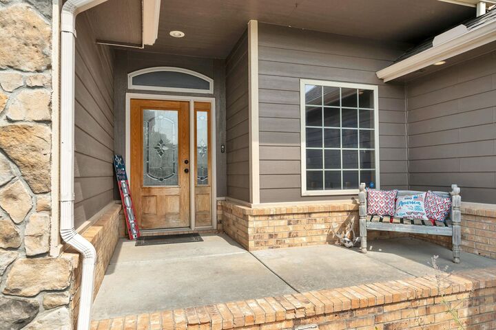 Property Photo:  3203 N Covington  KS 67205 