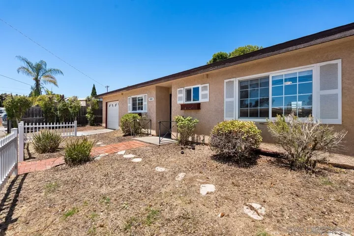 Property Photo:  4581 Chinook  CA 92117 