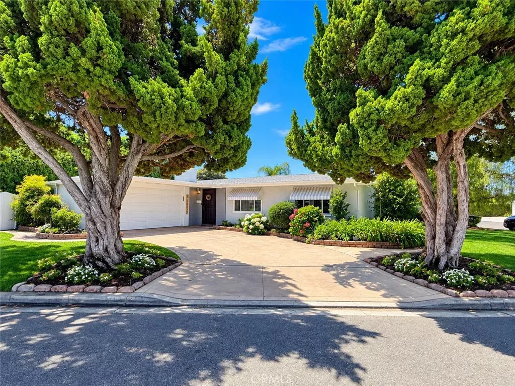 Property Photo:  11662 Jewel Lane  CA 92840 