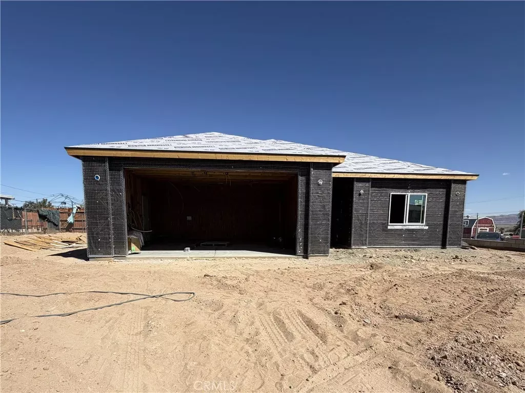 Property Photo: 620 Windy Pass / Bypass CA 92311