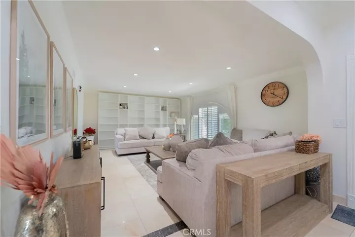 Property Photo:  19714 Romar Street  CA 91311 
