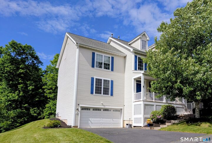 Property Photo:  7 Traditions Boulevard 7  CT 06488 
