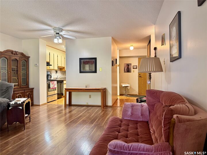Property Photo: 525 5th Avenue N 305 SK S7K 2R1