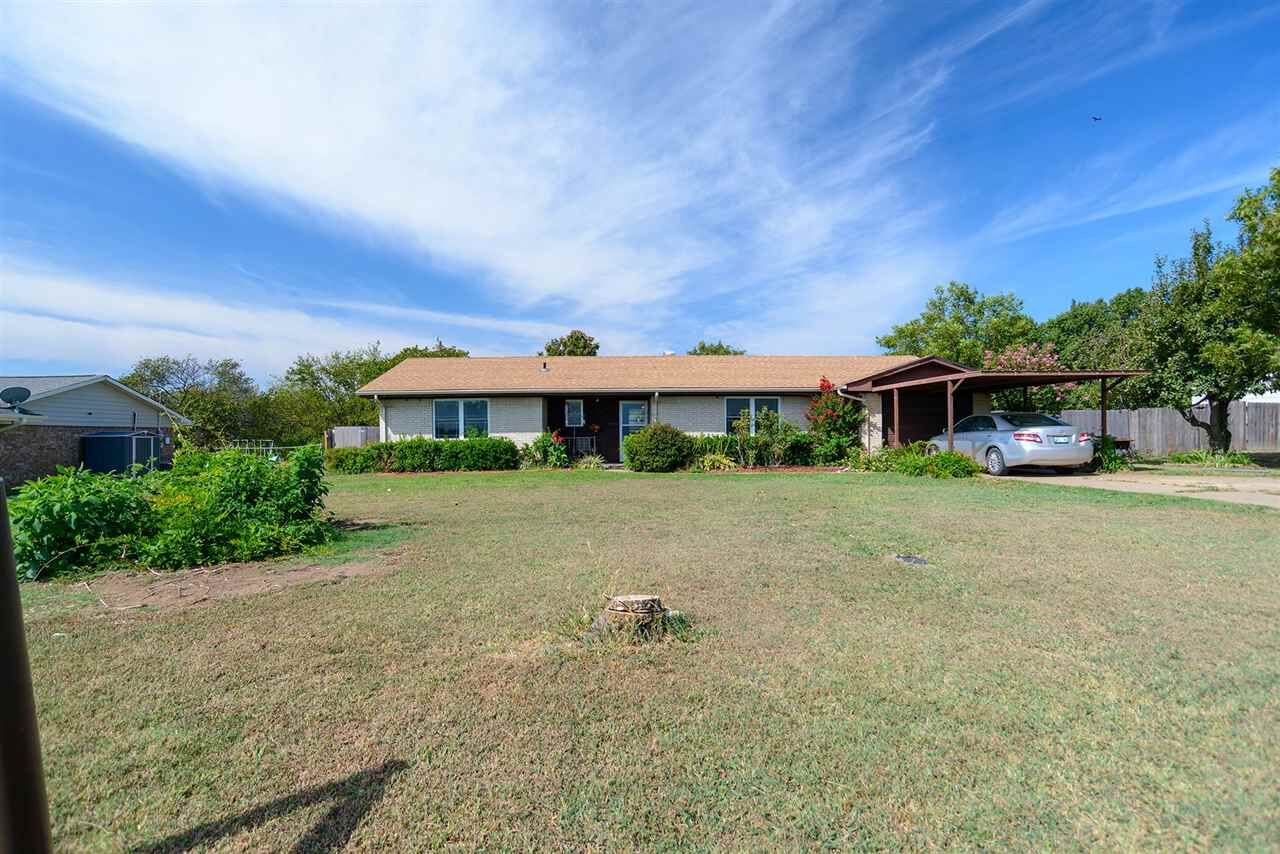 Property Photo:  722 S Rose Road  OK 74032 
