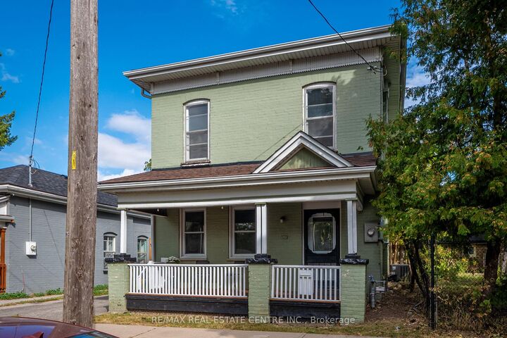 Property Photo:  137 Alfred Street  ON N3S 5G7 