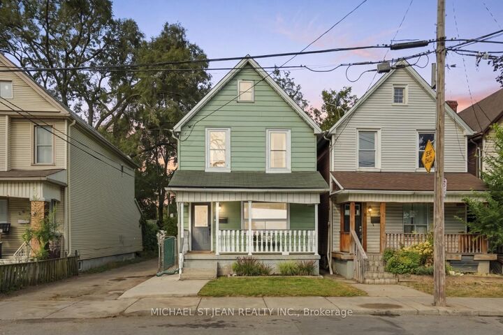 Property Photo:  205 Lottridge Street  ON L8L 6V8 