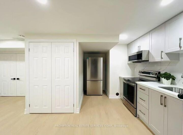Property Photo:  1443 Cooper Court Bsmt  ON L6M 2Y8 