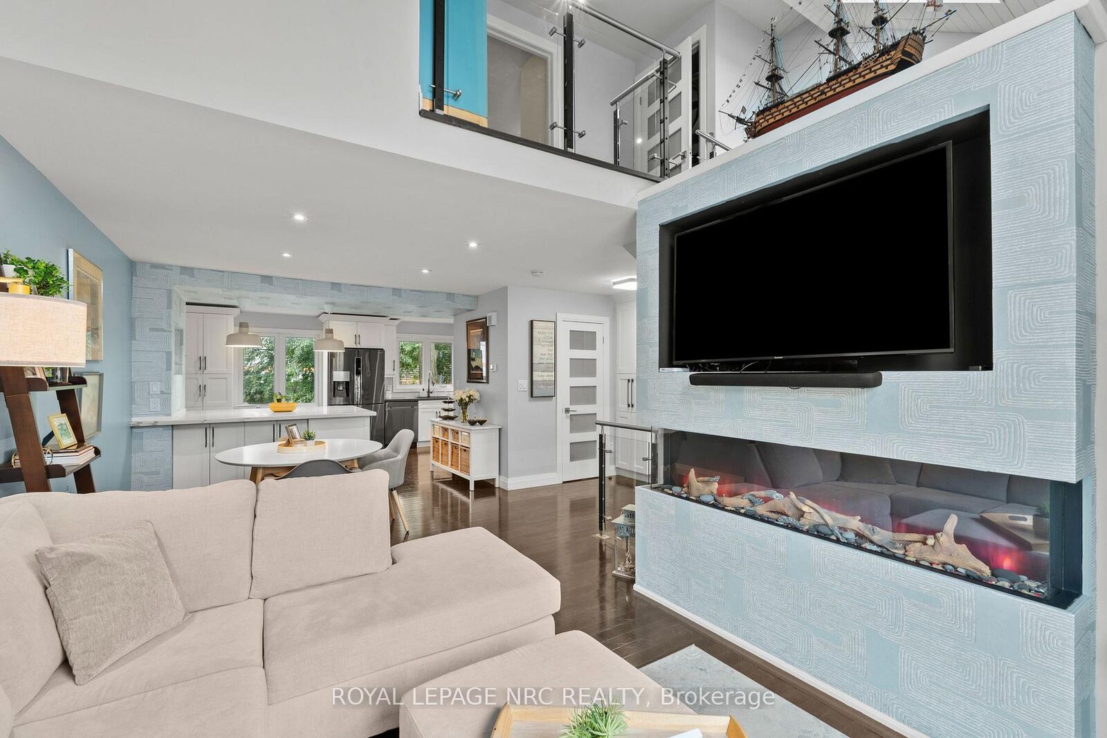 Property Photo: 178 Scott Street 15 ON L2N 6Y5