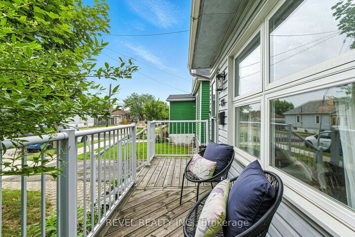 Property Photo:  236 Cope Street  ON L8H 5B5 