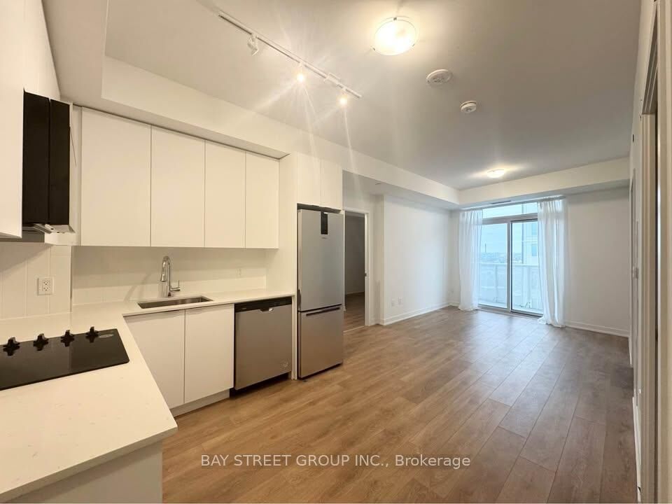 Property Photo:  10 Abeja Street 1614  ON L4K 0R4 