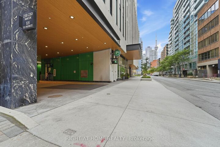 Property Photo:  121 St Patrick Street 416  ON M5T 3C1 