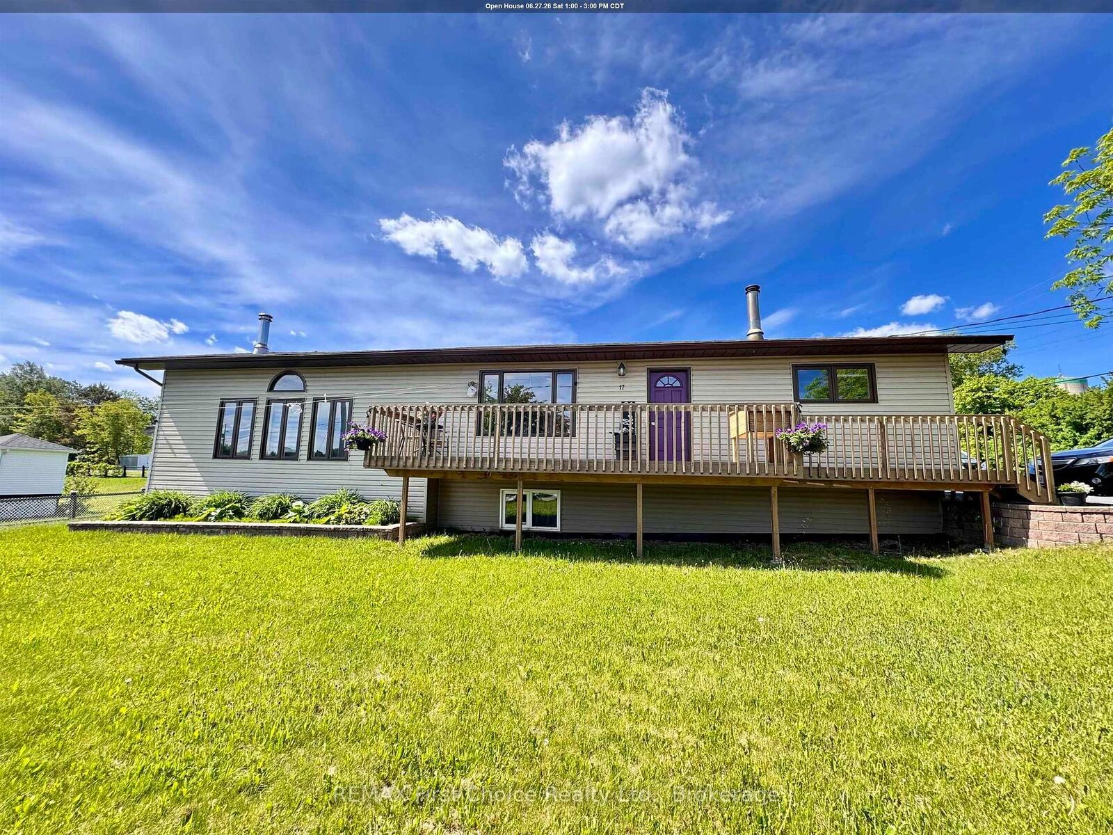 Property Photo:  17 Kenora Road  ON P0V 2M0 
