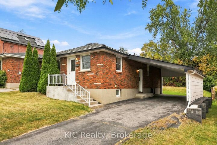 Property Photo:  198 McClennan Street  ON K9H 5H7 