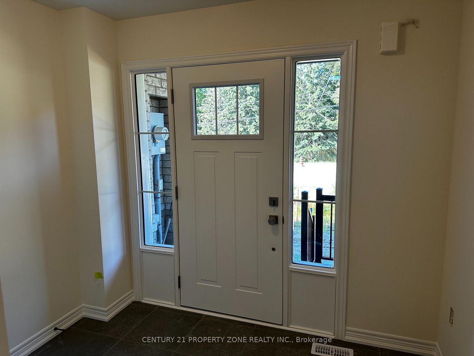 Property Photo:  15685 Airport Road Room 2  ON L7C 1K2 