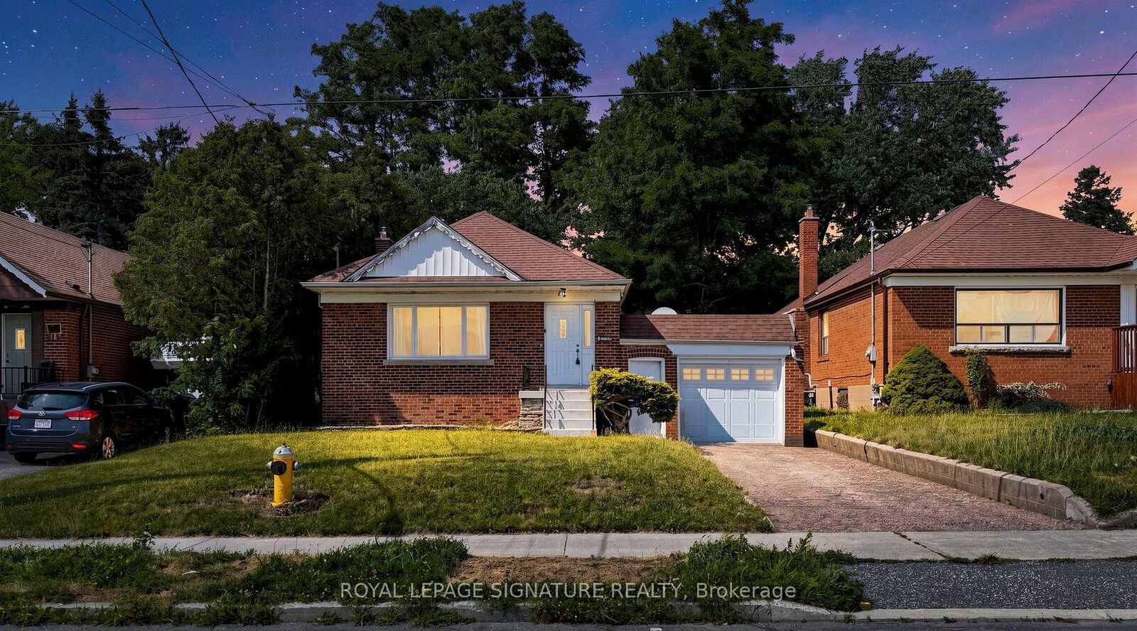 Property Photo:  14 Valdane Drive Main  ON M1L 2E9 