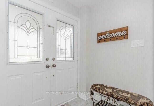 Property Photo: 58 Summerdale Crescent ON L6X 4V9