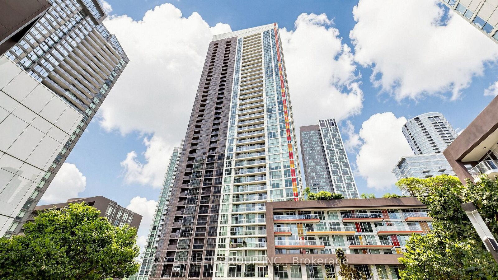 Property Photo:  85 Queens Wharf Road 316  ON M5V 0J9 