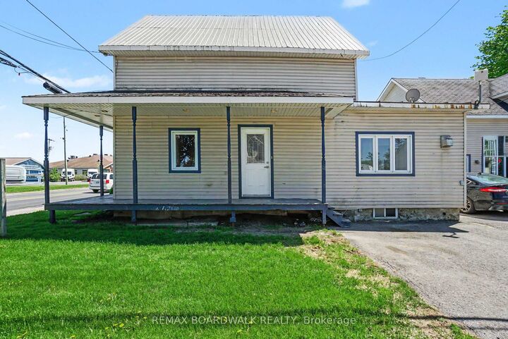 Property Photo:  683 Principale Street  ON K0A 1M0 