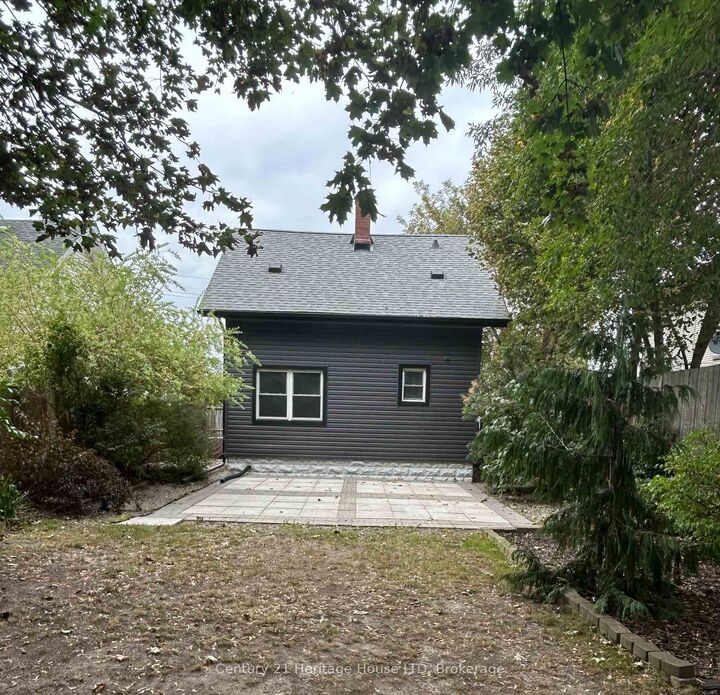 Property Photo: 305 Phipps Street S ON L2A 2V7